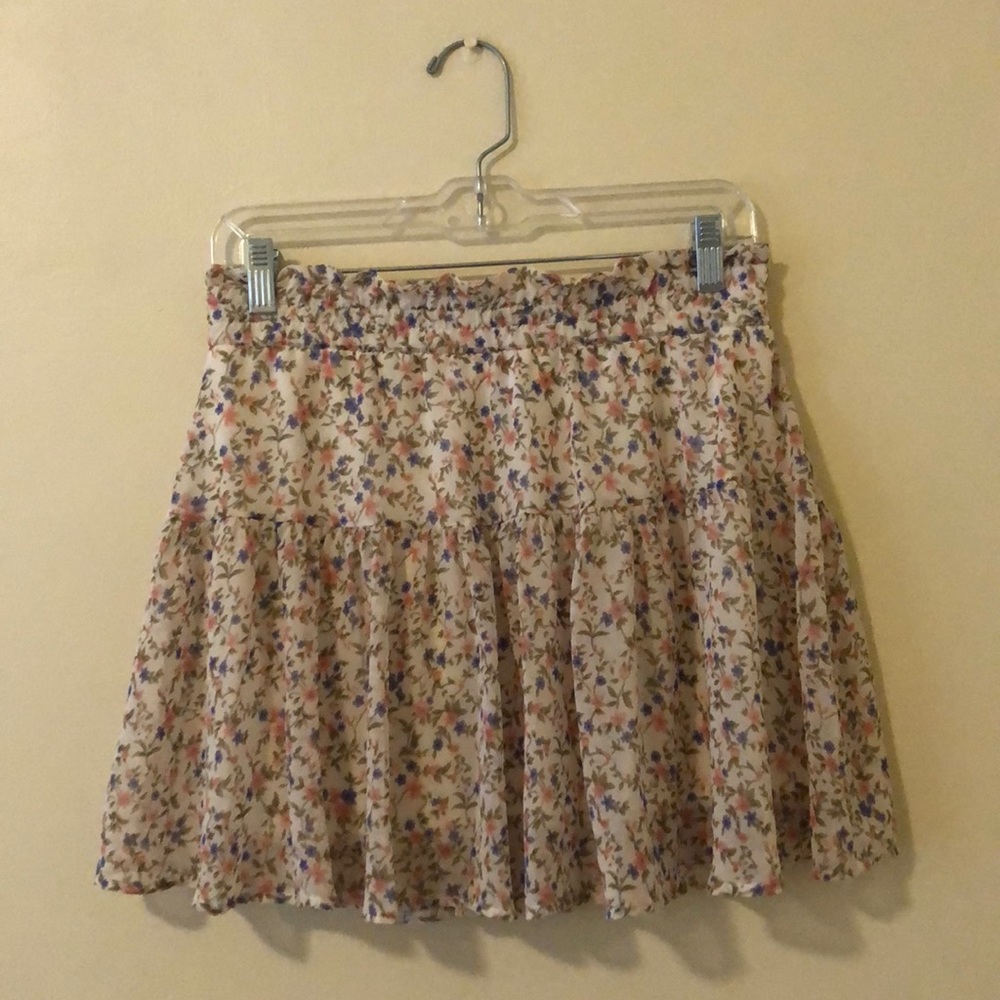 Women’s B Jewel Light Floral Skirt